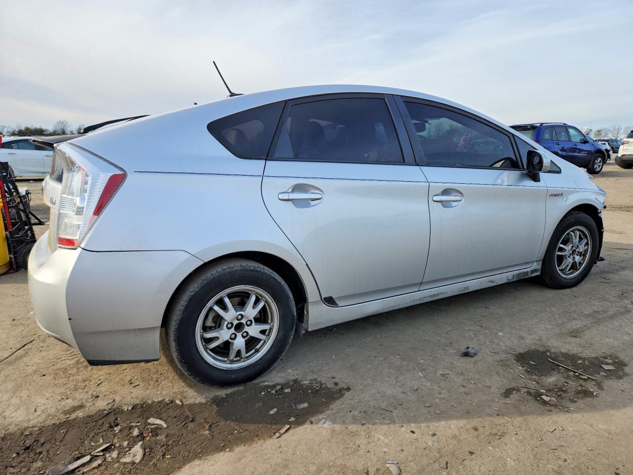 2010 TOYOTA PRIUS IV photo 3