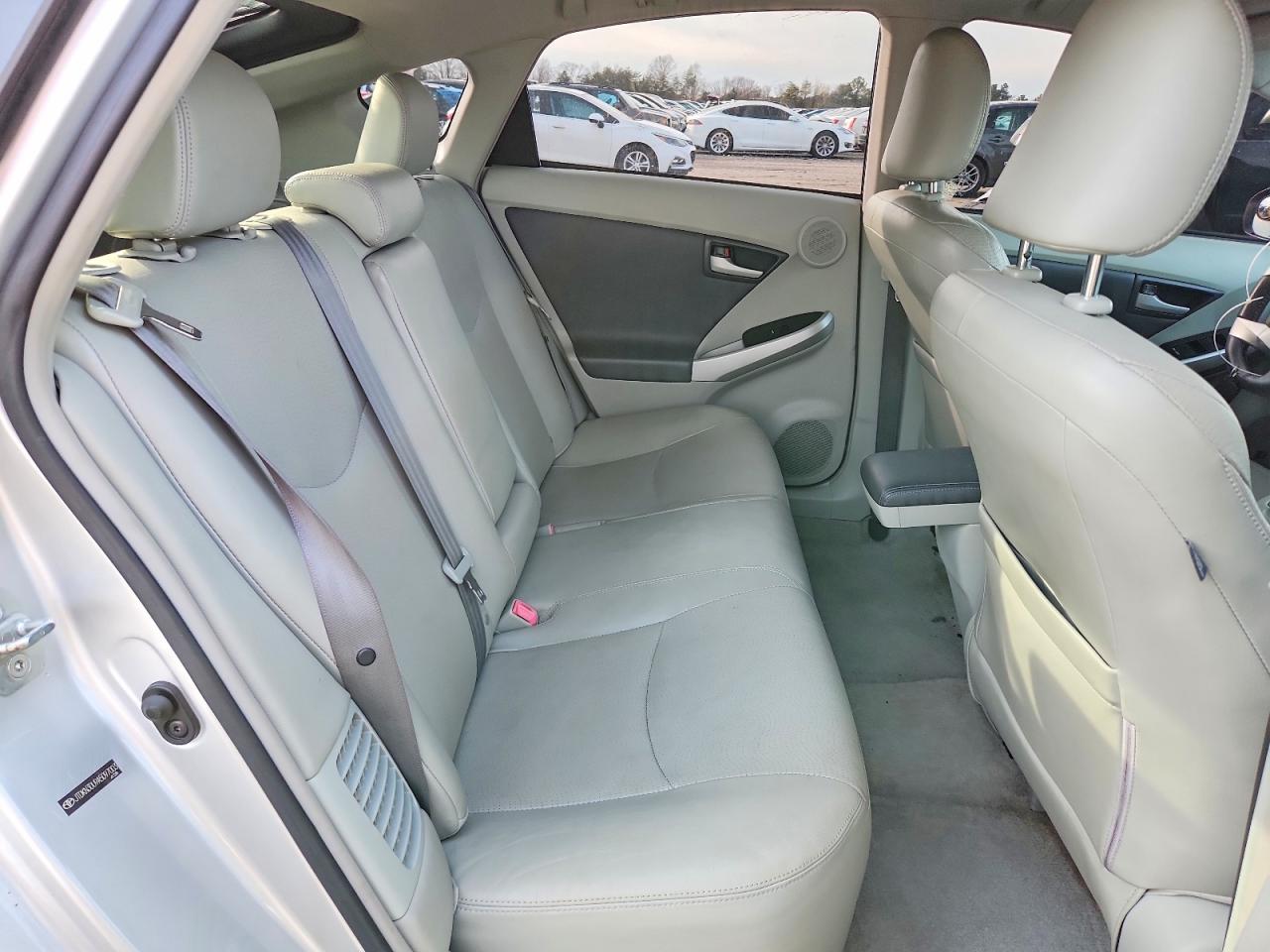 2010 TOYOTA PRIUS IV photo 10