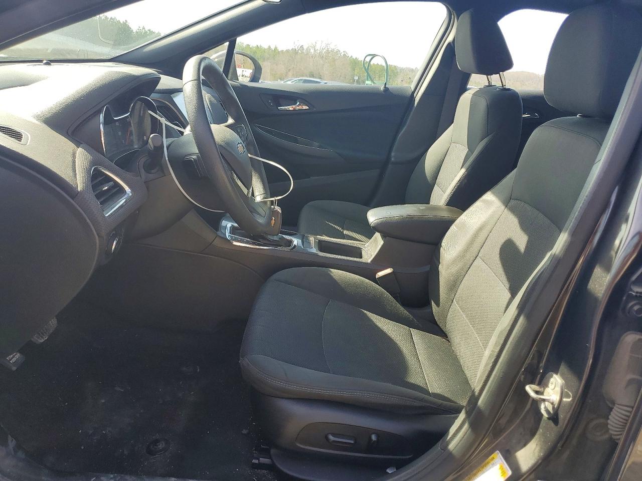 2017 CHEVROLET CRUZE LT photo 13