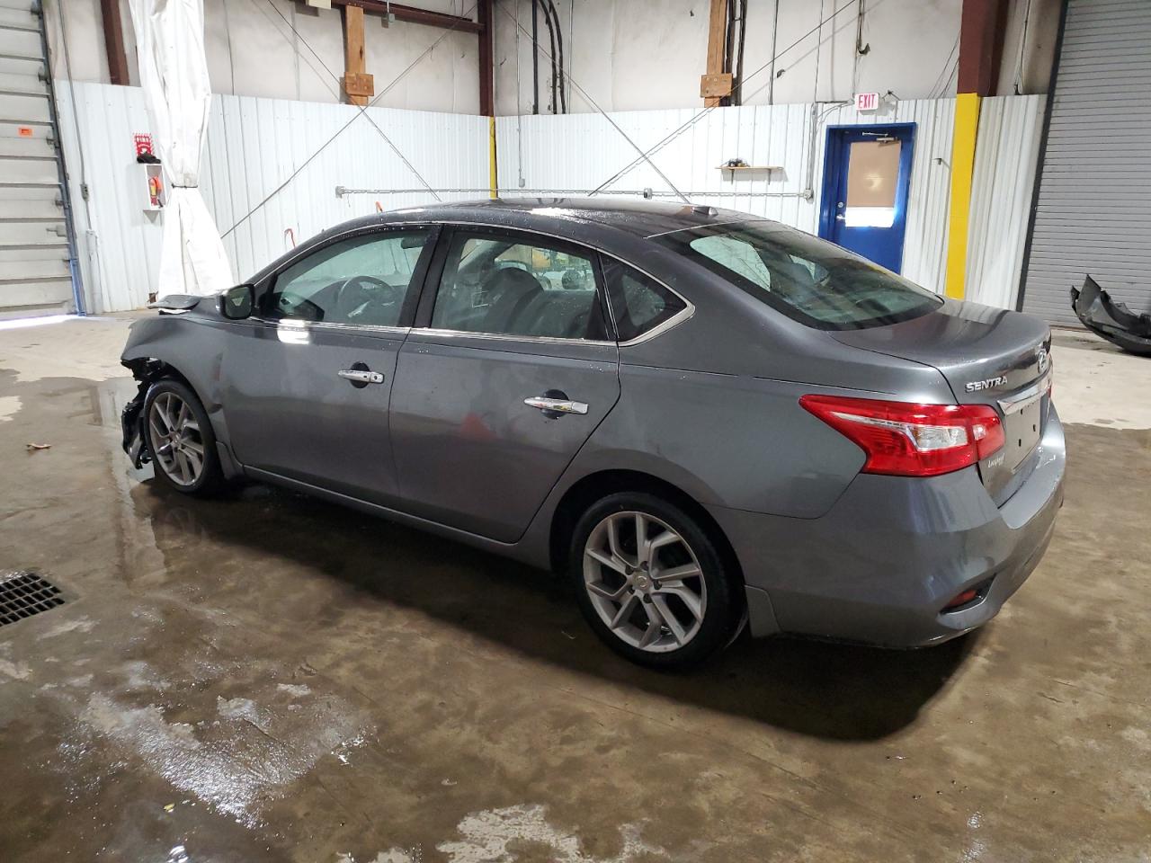 2017 NISSAN SENTRA S photo 3