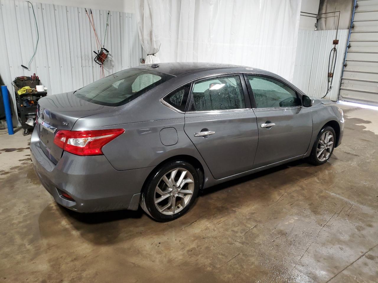 2017 NISSAN SENTRA S photo 5