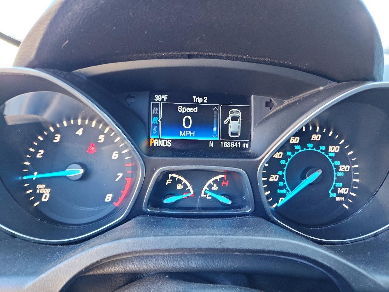 2016 FORD ESCAPE SE photo 17