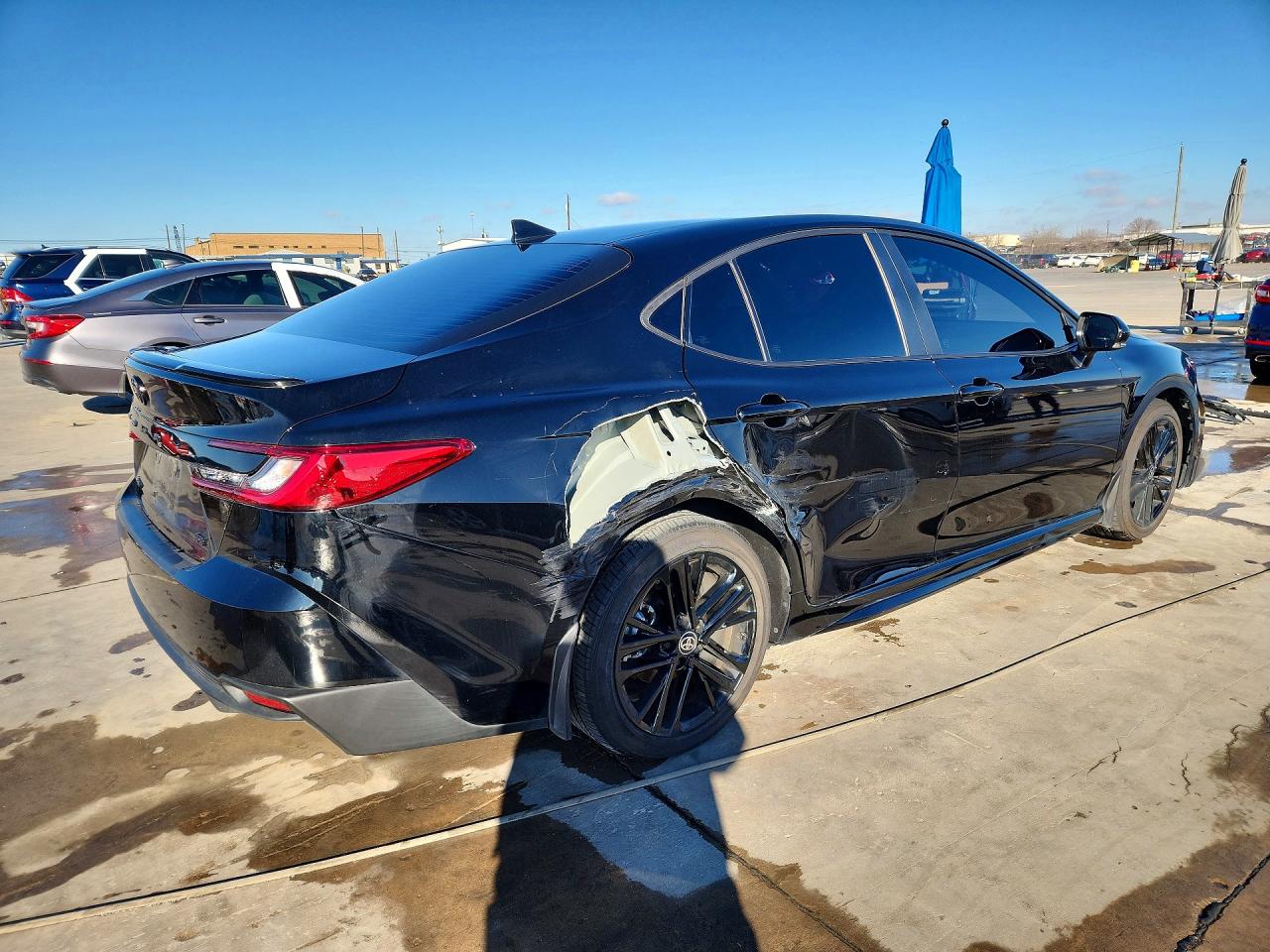 2025 TOYOTA CAMRY SE photo 5