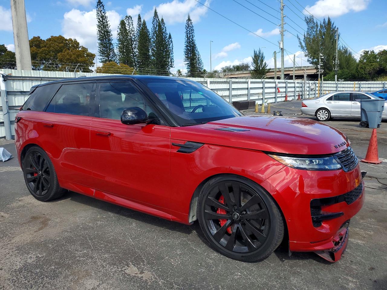 2023 LAND ROVER RANGE ROVER SPORT FIRST EDITION photo 10