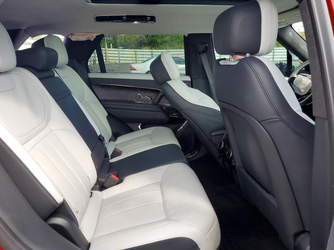 2023 LAND ROVER RANGE ROVER SPORT FIRST EDITION photo 28