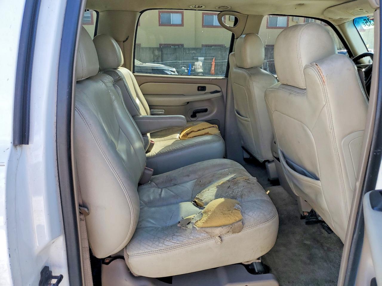 2003 CHEVROLET SUBURBAN K1500 photo 31