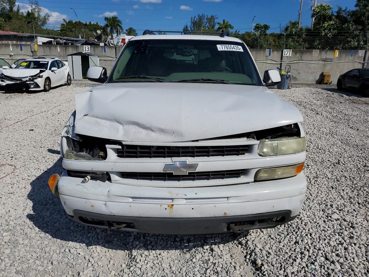 2003 CHEVROLET SUBURBAN K1500 photo 13