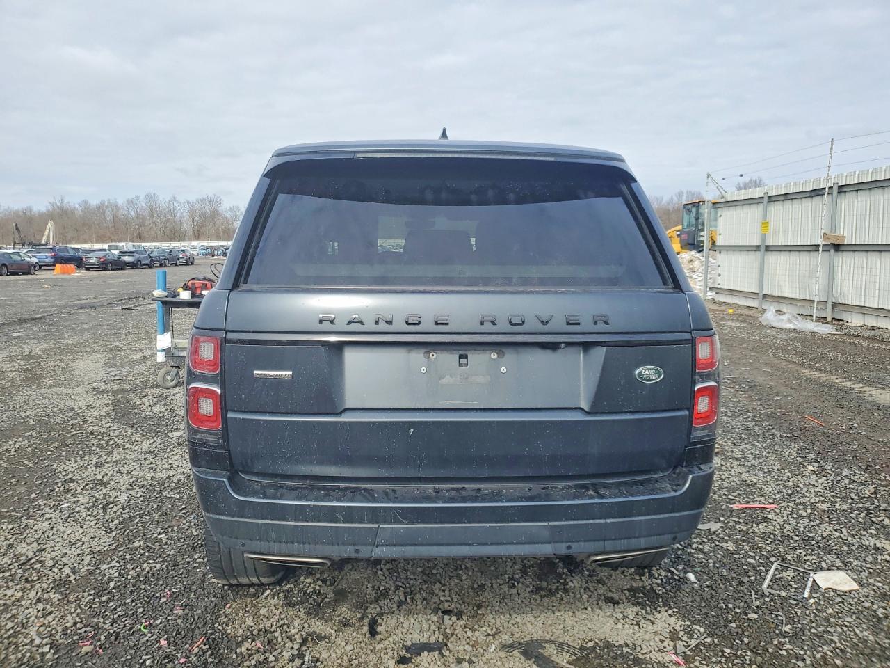 2019 LAND ROVER RANGE ROVER SUPERCHARGED photo 11