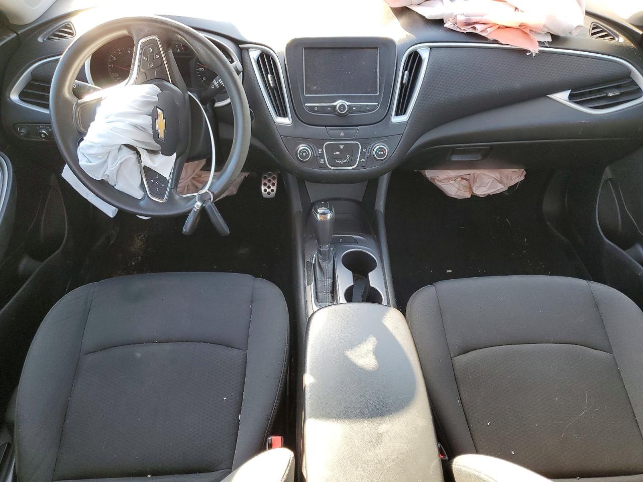 2016 CHEVROLET MALIBU LS photo 8
