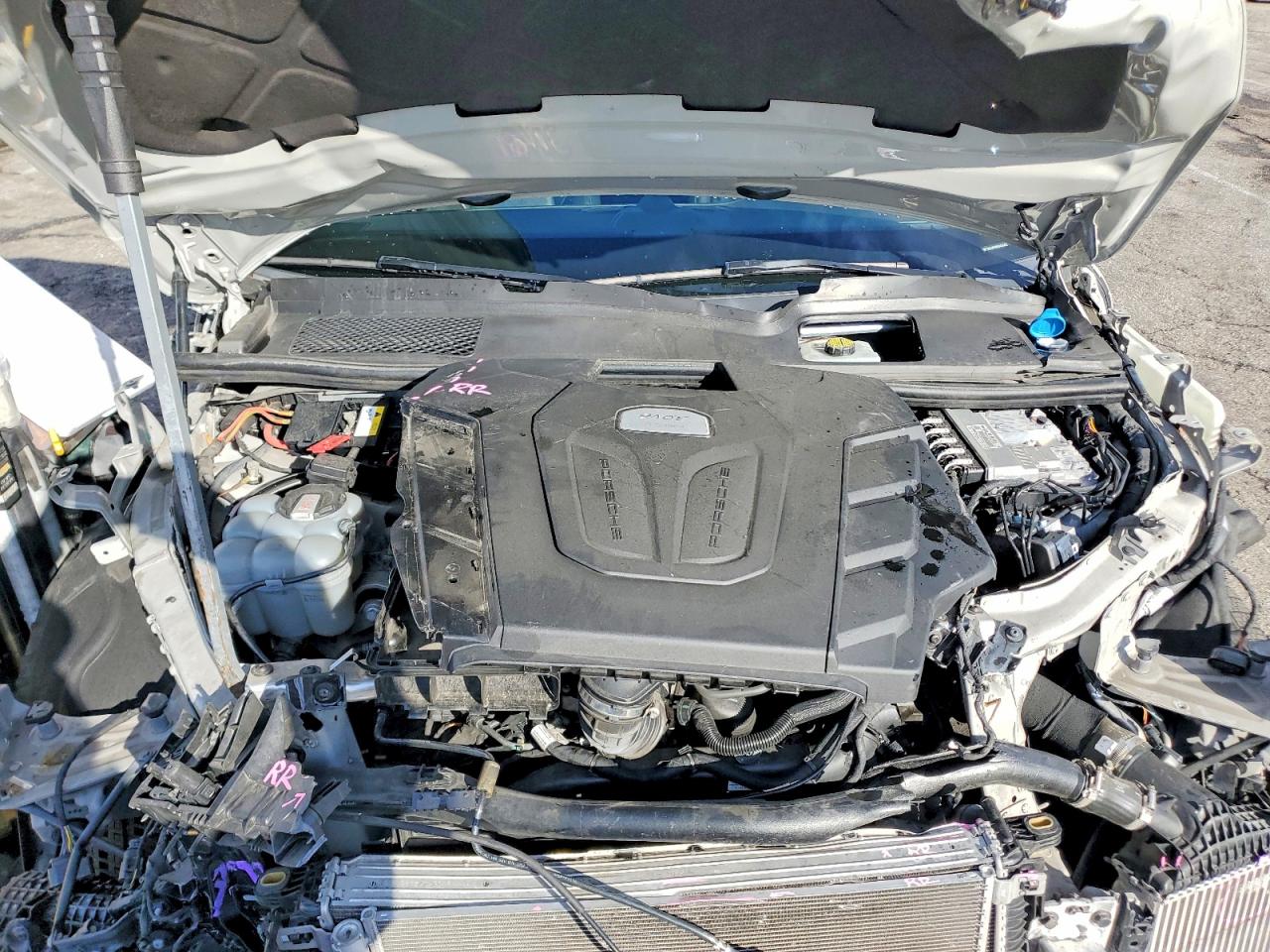 2021 PORSCHE CAYENNE photo 34