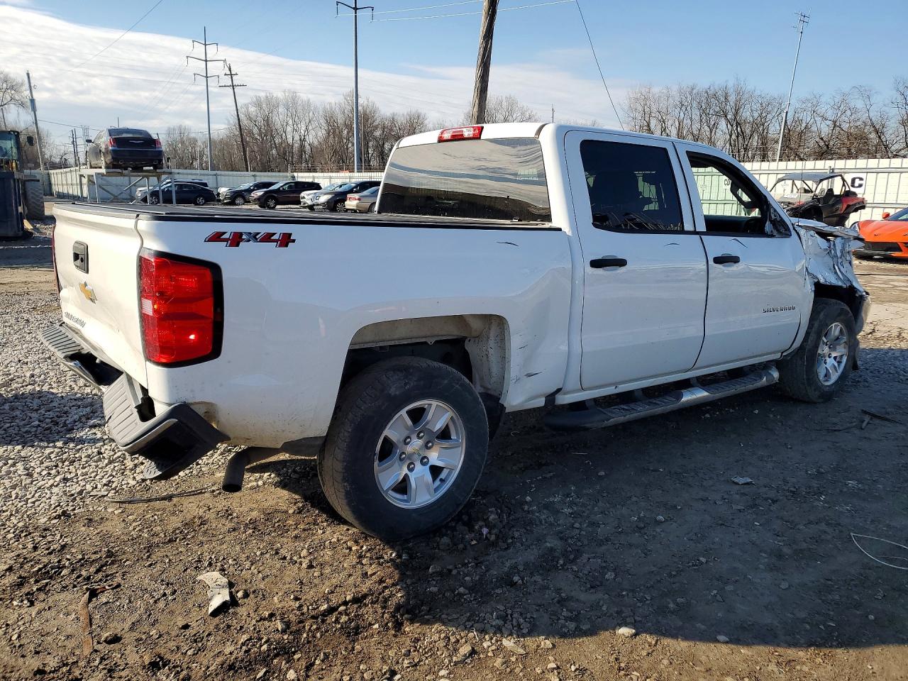 2018 CHEVROLET SILVERADO K1500 photo 5