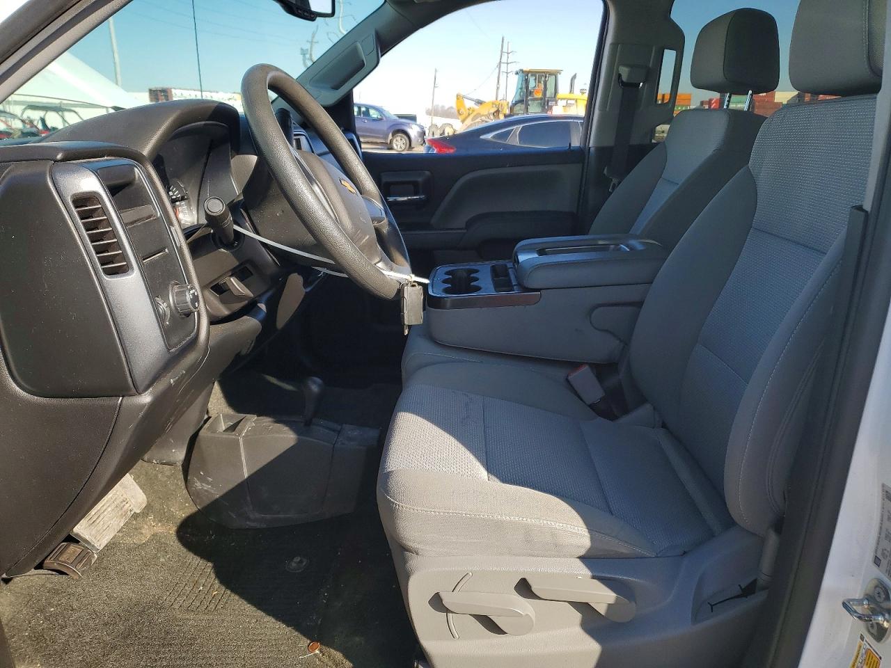 2018 CHEVROLET SILVERADO K1500 photo 13