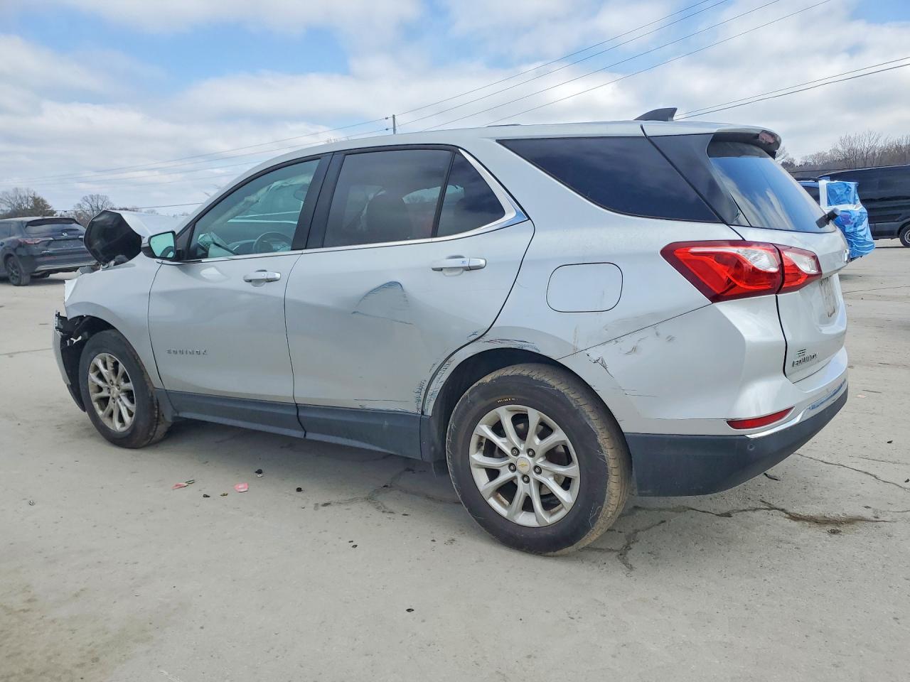 2018 CHEVROLET EQUINOX LT photo 4