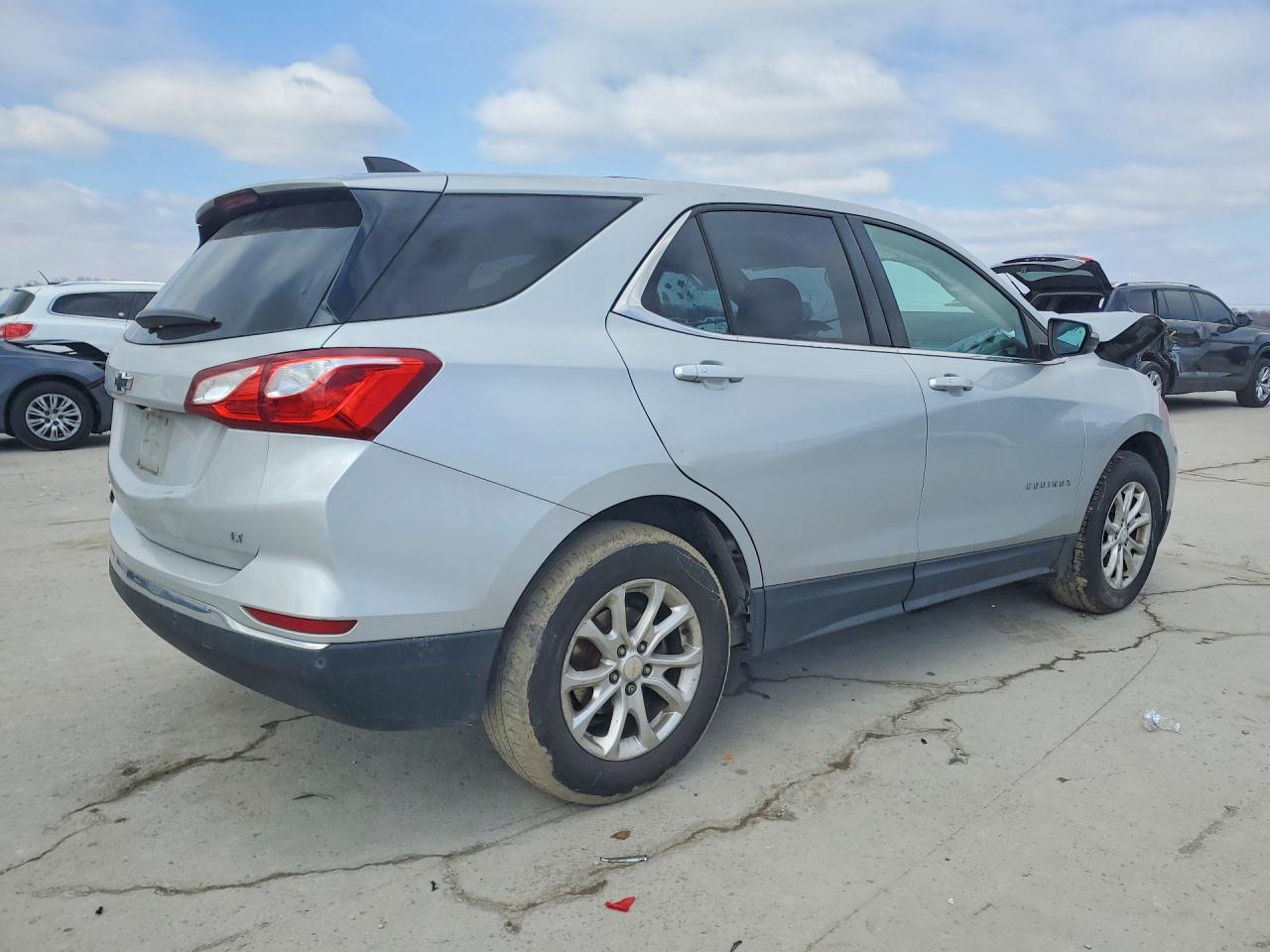 2018 CHEVROLET EQUINOX LT photo 7