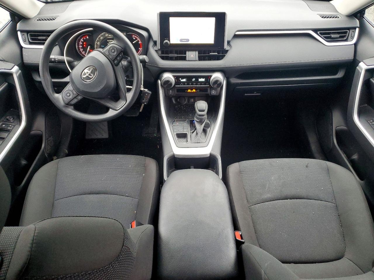 2025 TOYOTA RAV4 LE photo 8