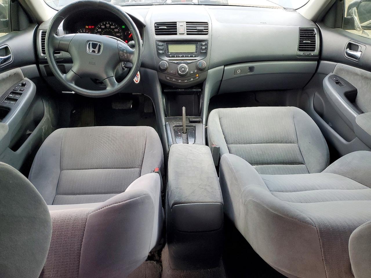 2005 HONDA ACCORD LX photo 15