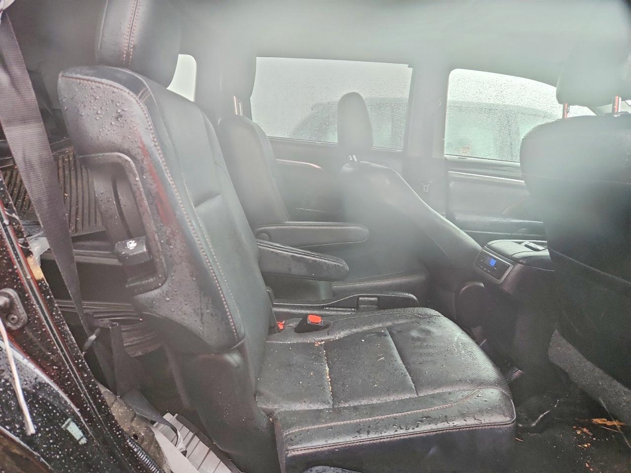 2019 TOYOTA HIGHLANDER HYBRID LIMITED photo 31