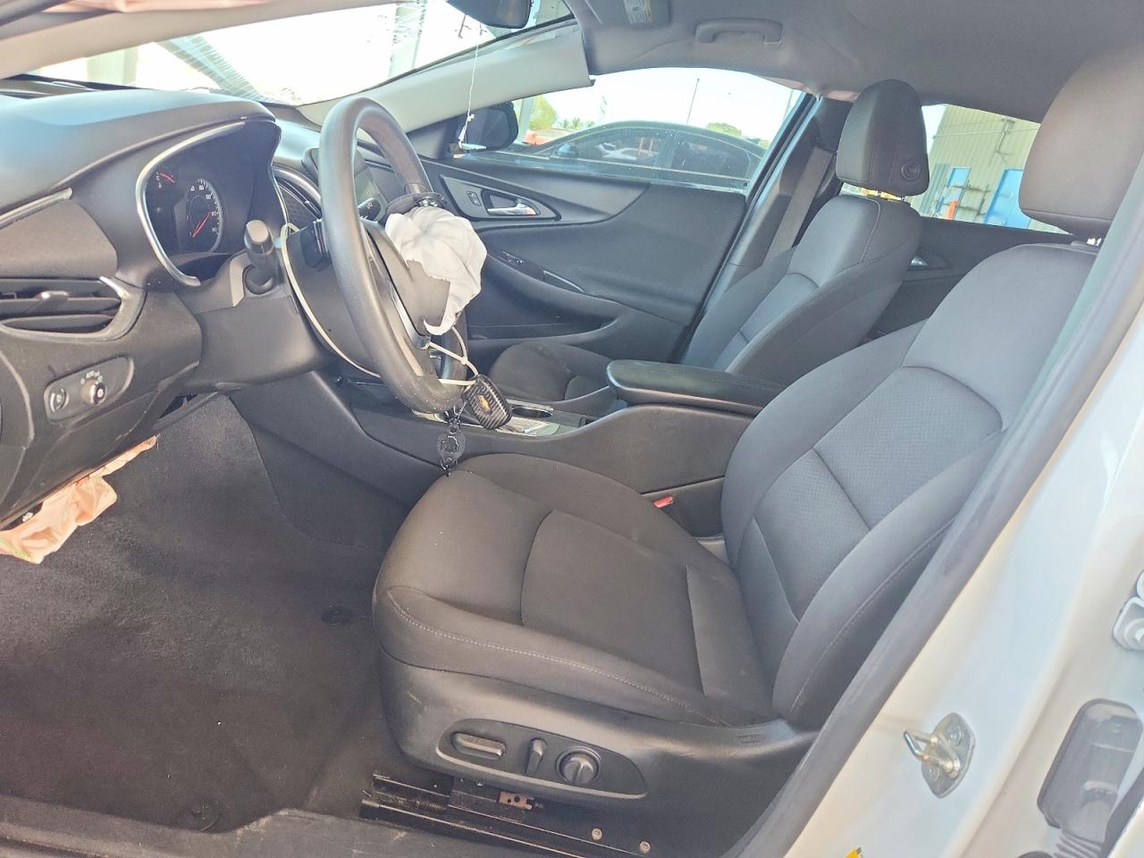 2020 CHEVROLET MALIBU LT photo 13
