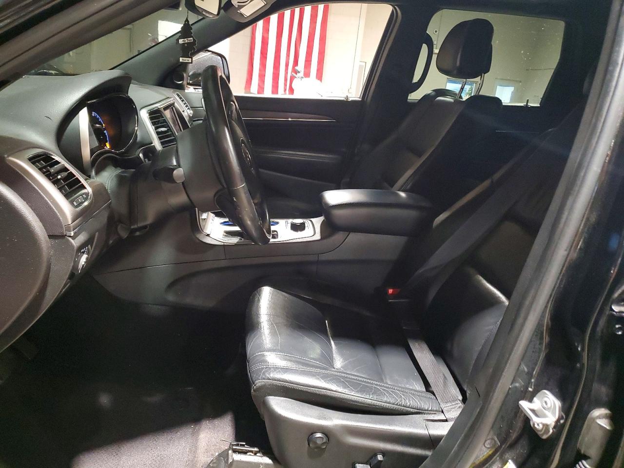 2018 JEEP GRAND CHEROKEE photo 7