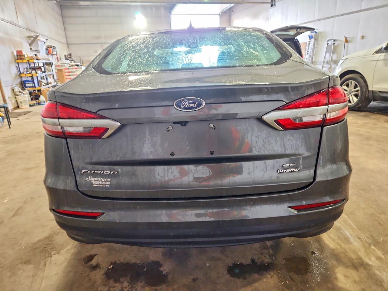 2020 FORD FUSION SE photo 16
