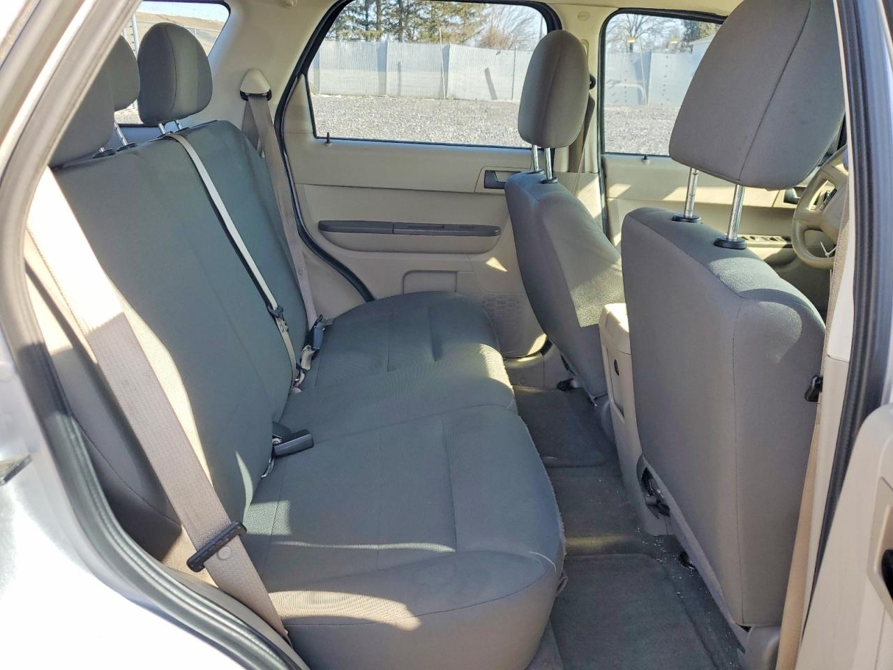 2012 FORD ESCAPE XLS photo 21