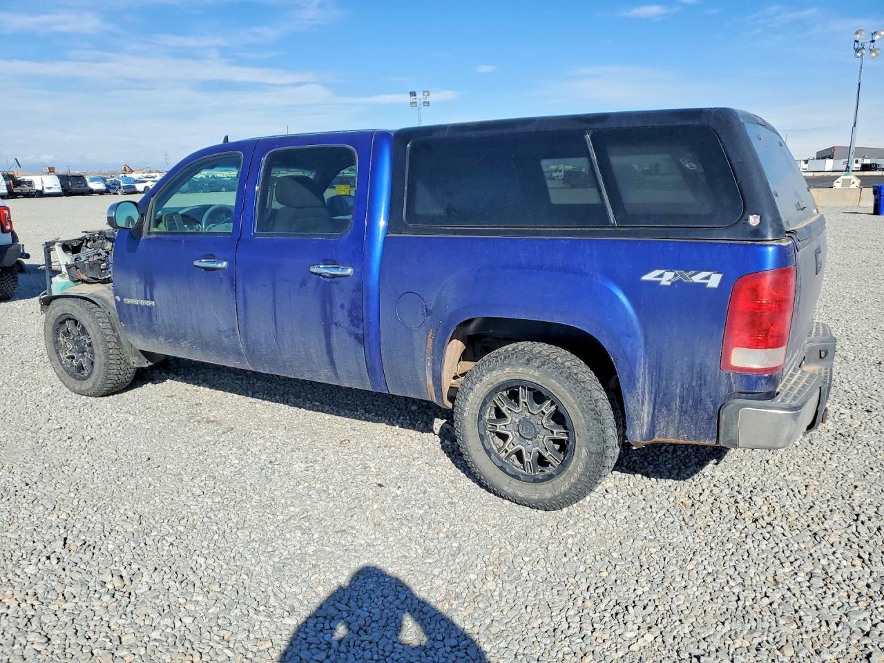 2010 GMC SIERRA K1500 SLE photo 2