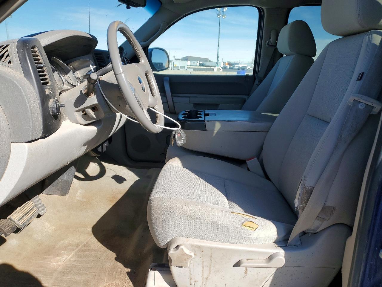 2010 GMC SIERRA K1500 SLE photo 7