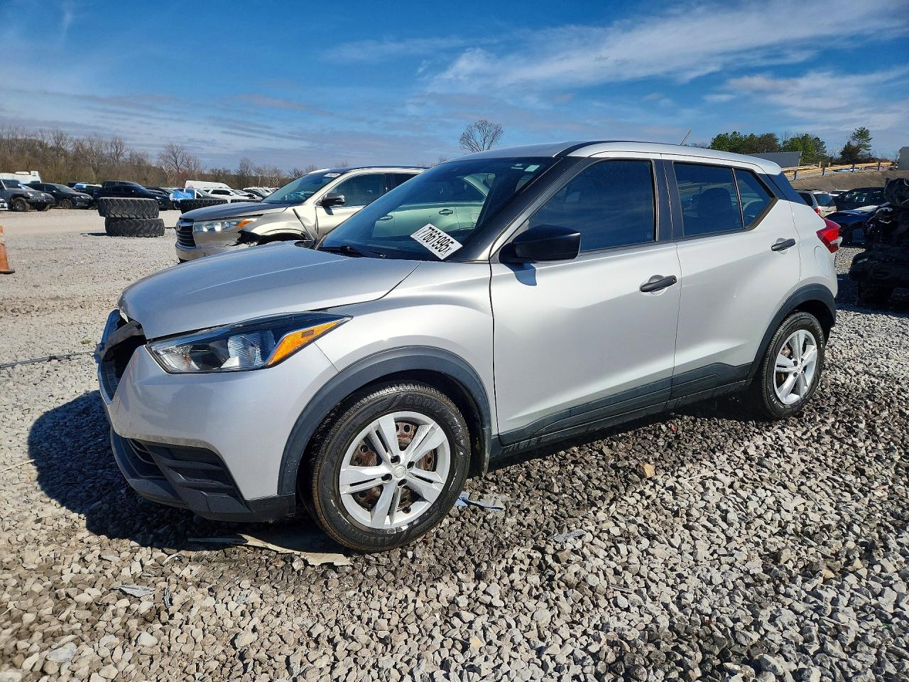 2020 NISSAN KICKS