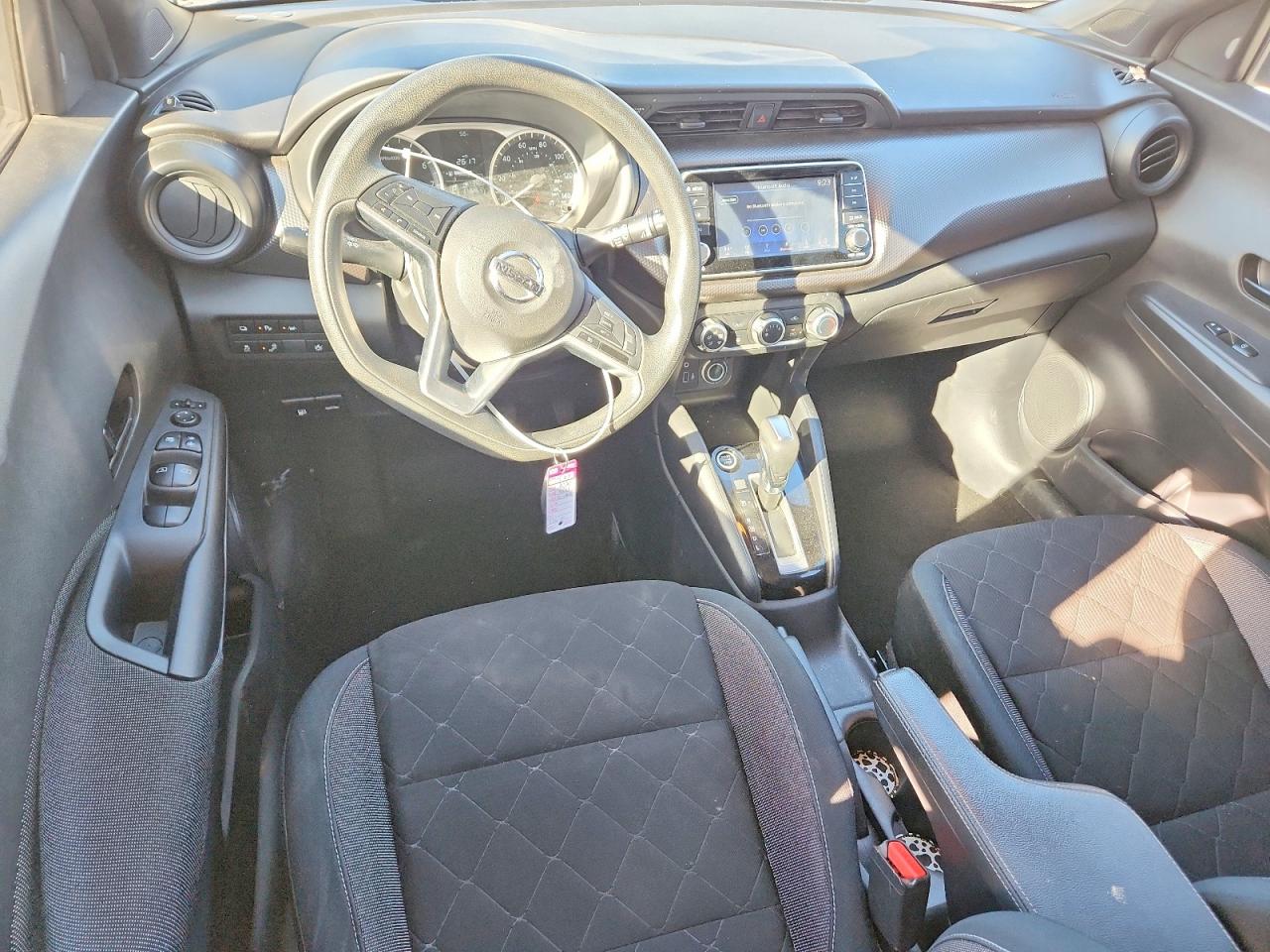 2020 NISSAN KICKS S photo 15