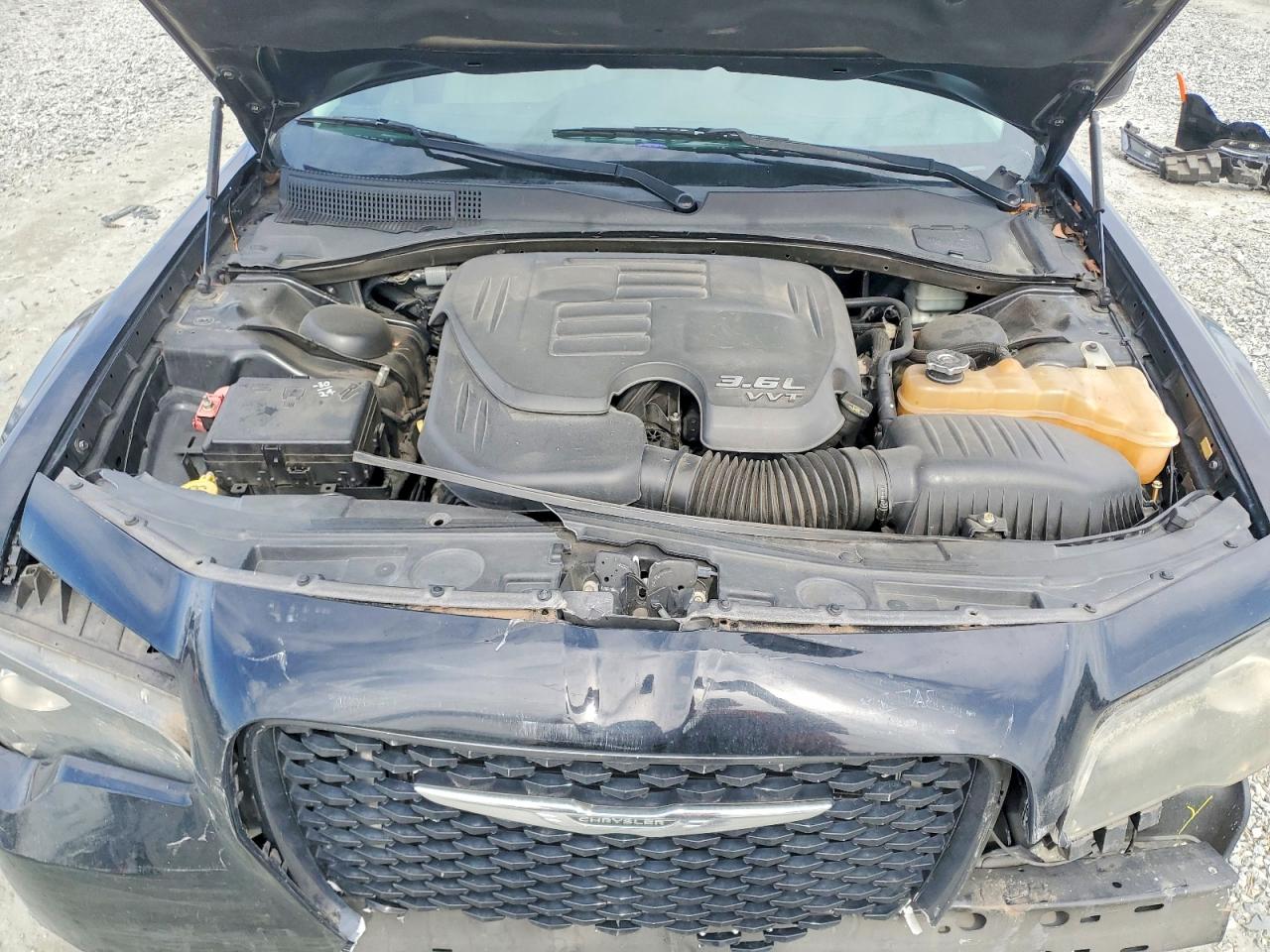 2015 CHRYSLER 300 LIMITED photo 21