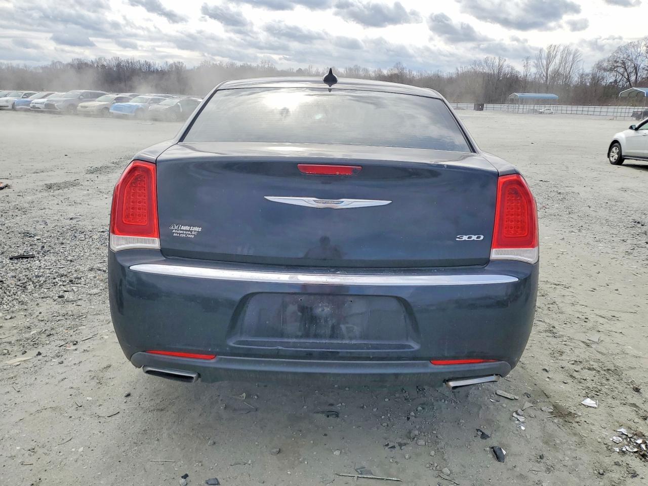 2015 CHRYSLER 300 LIMITED photo 11