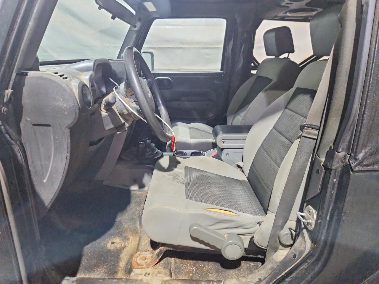 2010 JEEP WRANGLER SPORT photo 13