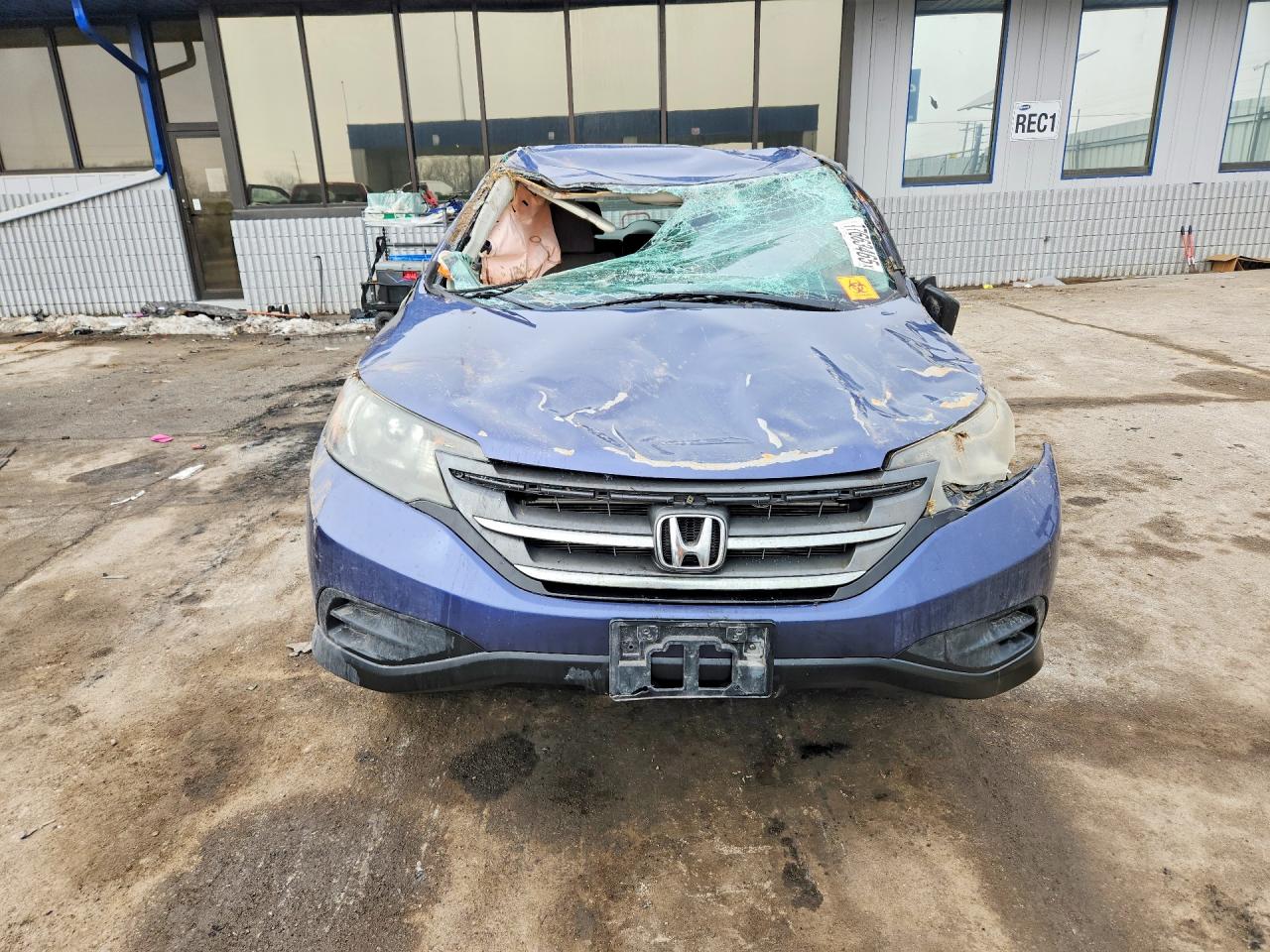 2014 HONDA CR-V LX photo 9