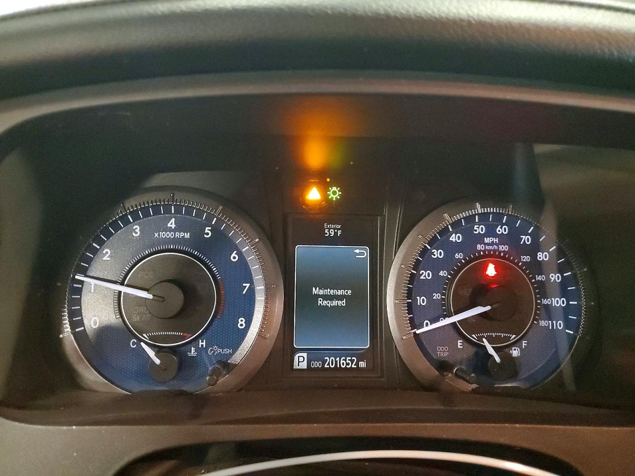 2015 TOYOTA SIENNA XLE photo 22