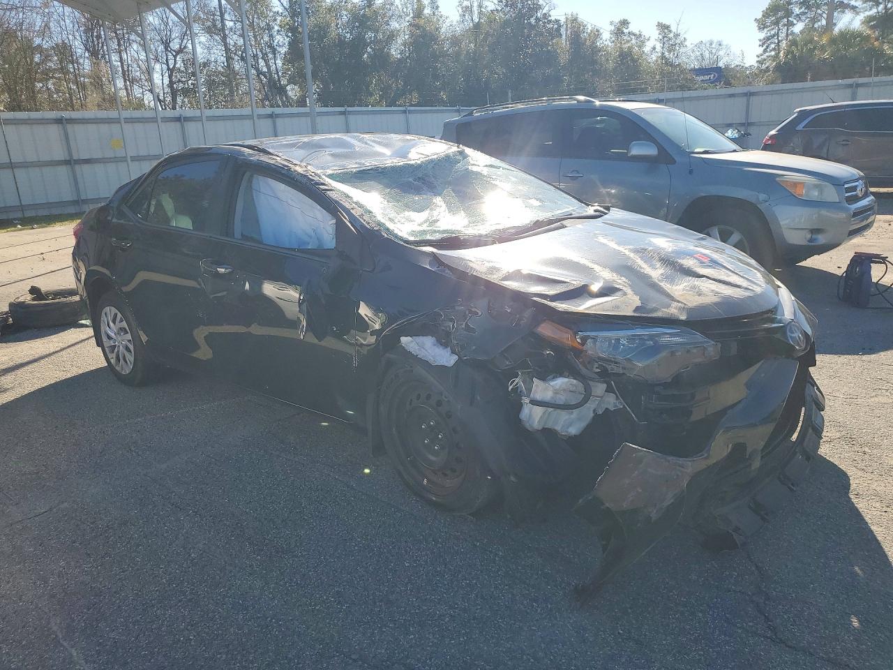 2019 TOYOTA COROLLA LE photo 4