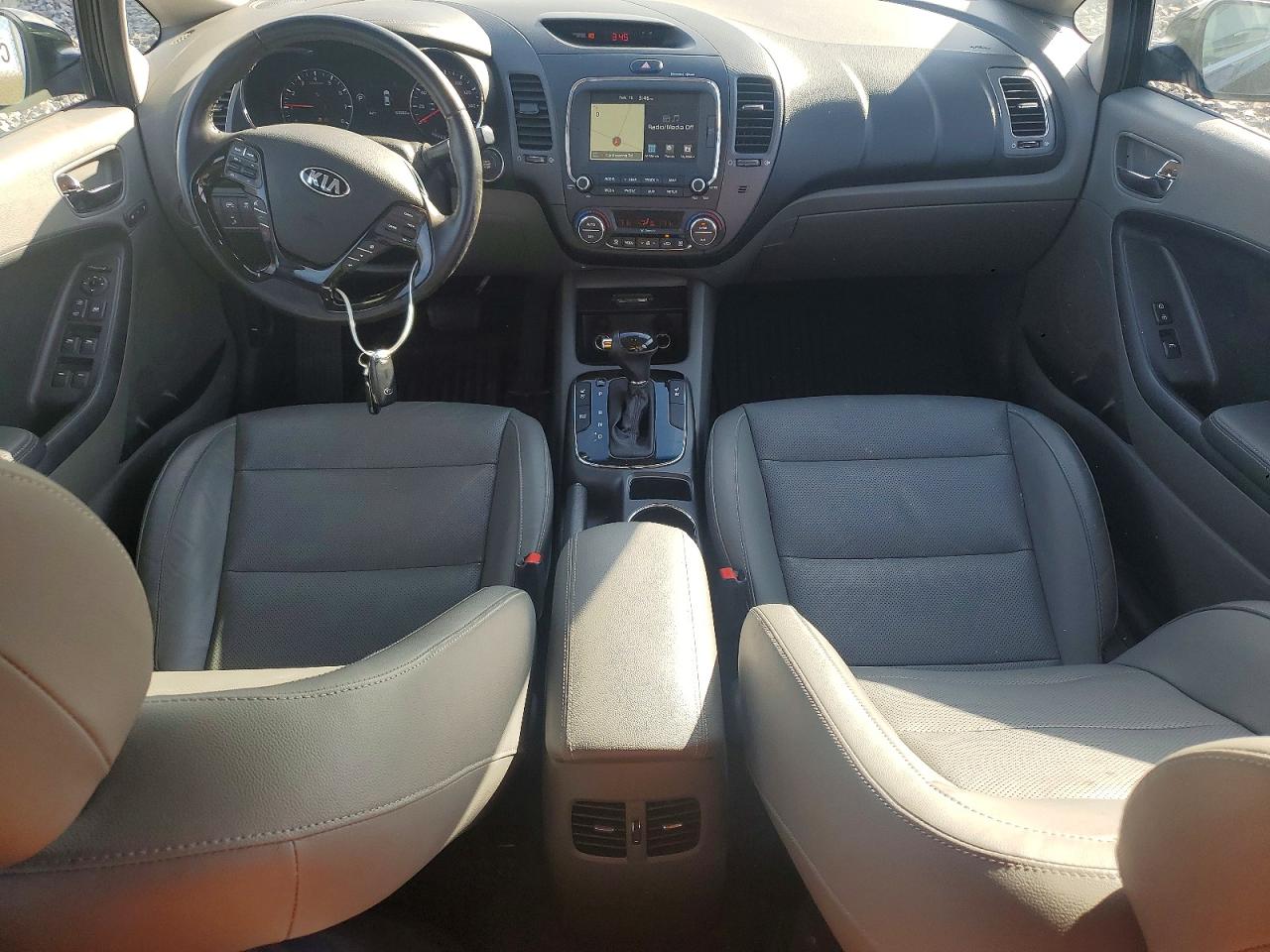 2017 KIA FORTE EX photo 8
