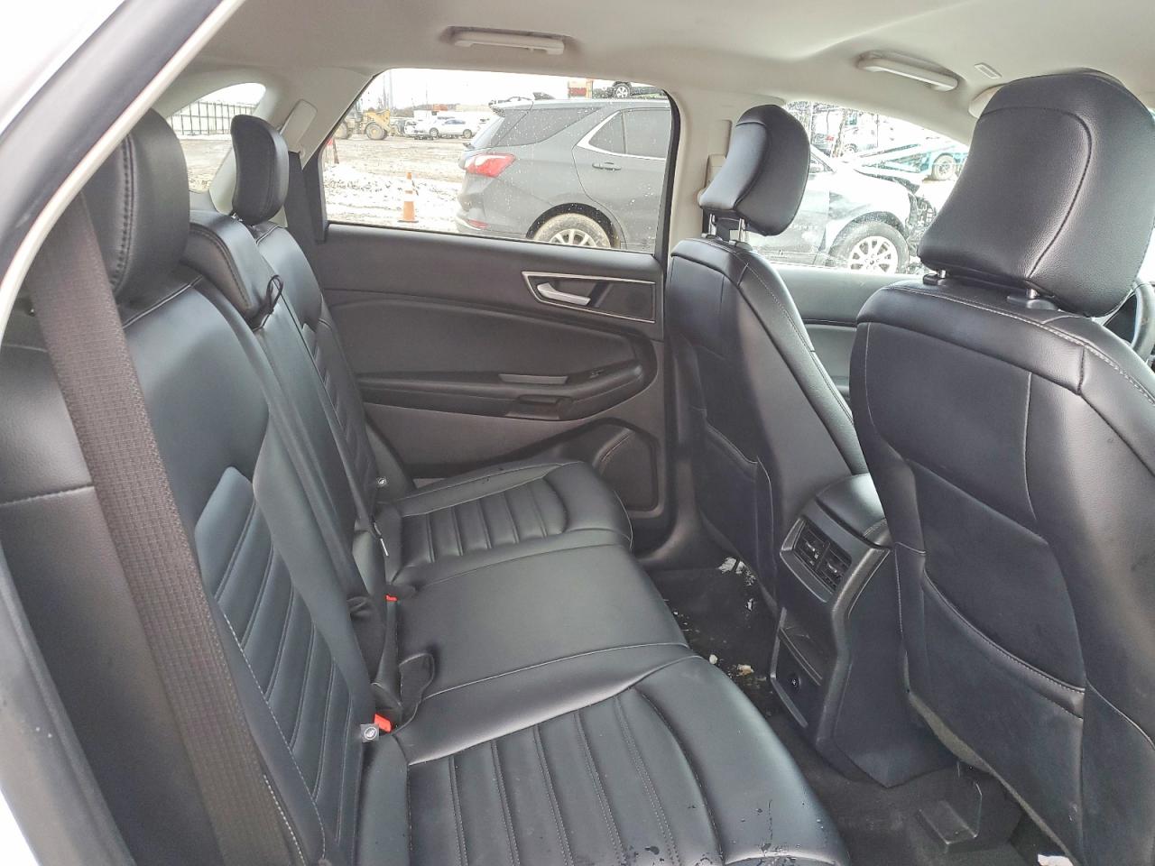 2024 FORD EDGE SEL photo 11