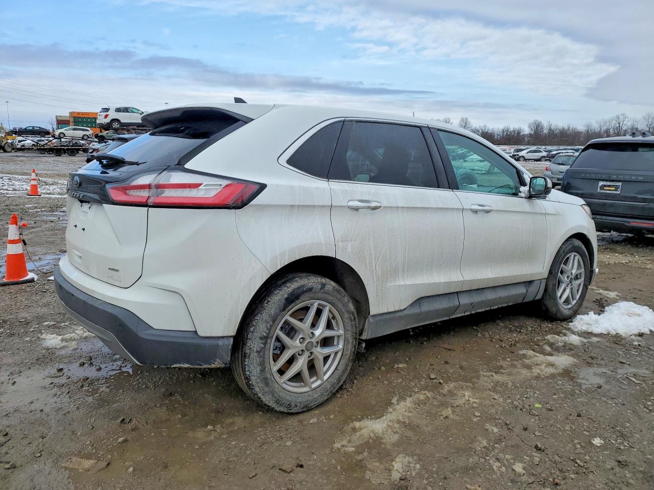 2024 FORD EDGE SEL photo 3