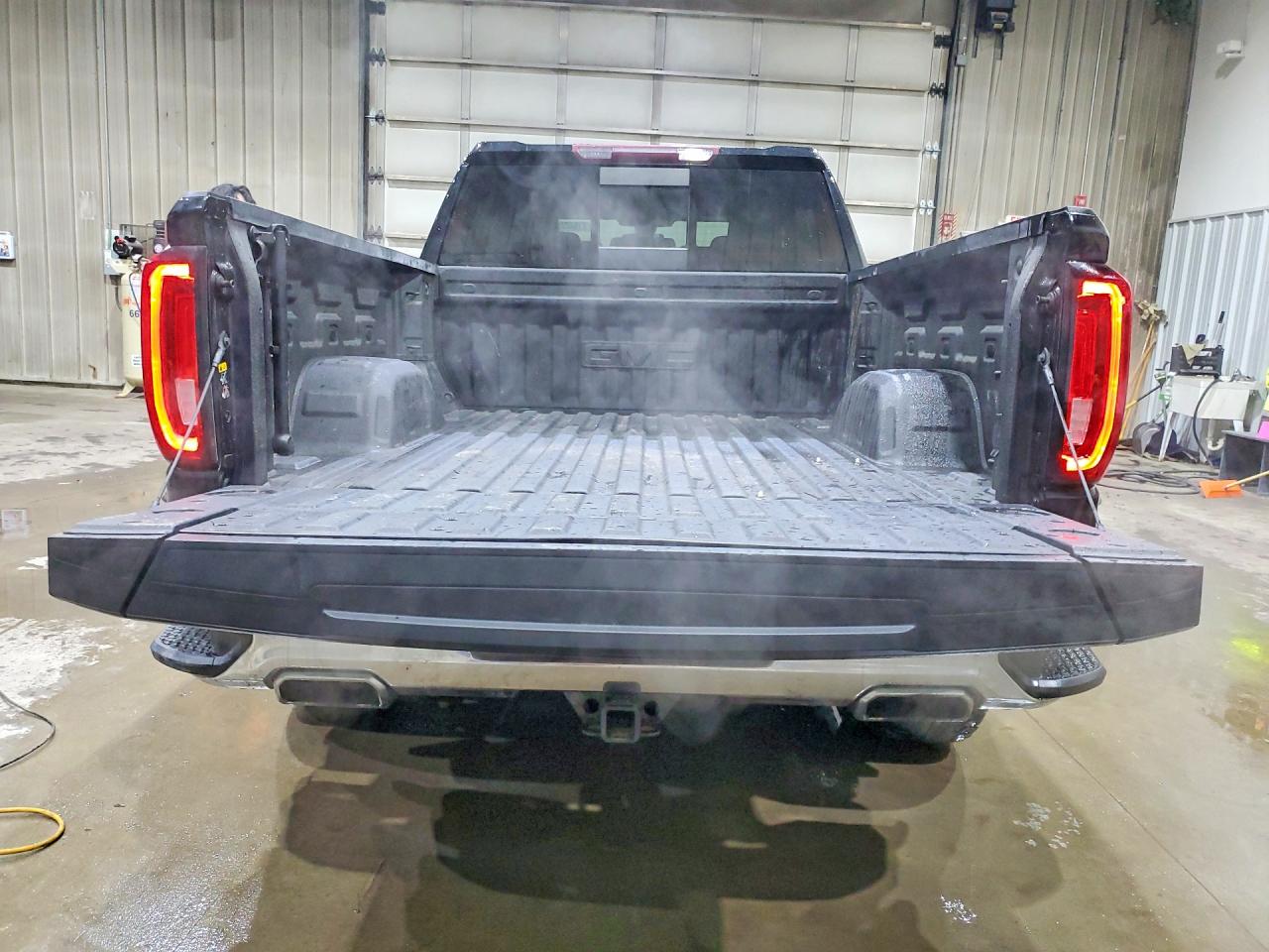 2019 GMC SIERRA K1500 SLT photo 11