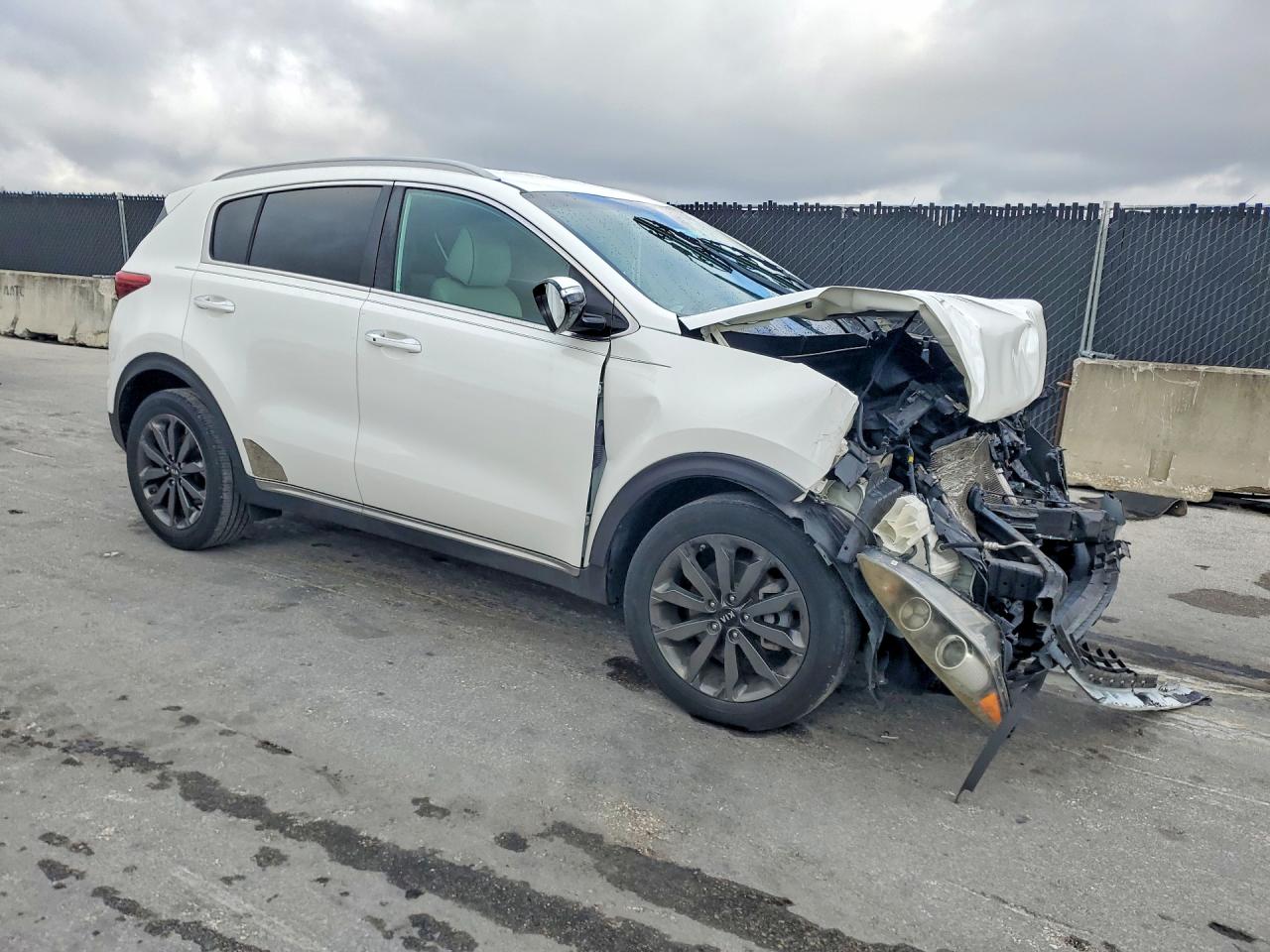 2018 KIA SPORTAGE EX photo 7