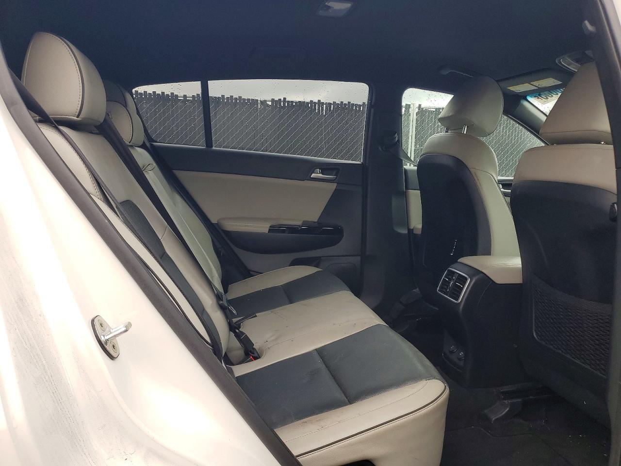 2018 KIA SPORTAGE EX photo 21