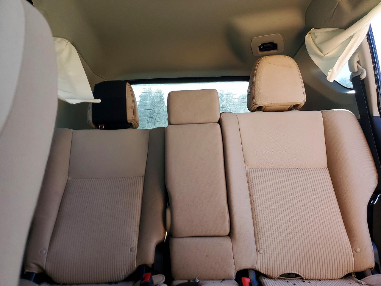 2013 TOYOTA RAV4 XLE photo 10