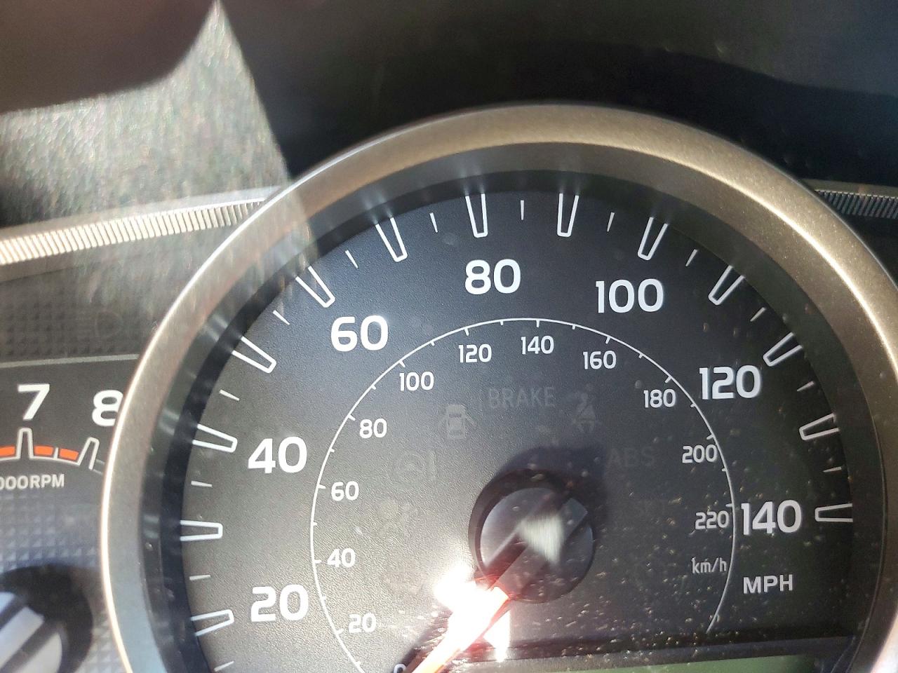 2013 TOYOTA RAV4 XLE photo 9