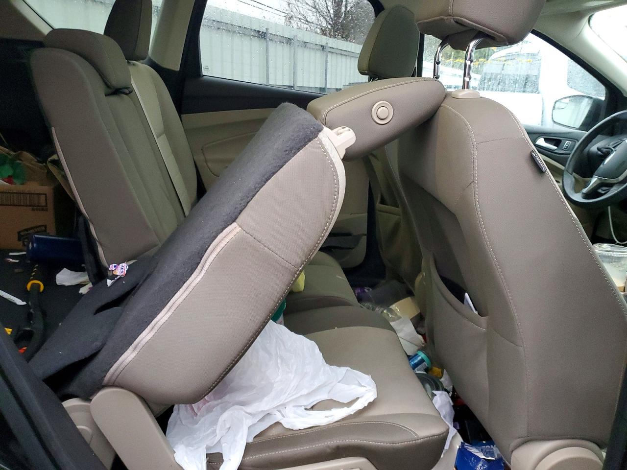 2015 FORD ESCAPE SE photo 21