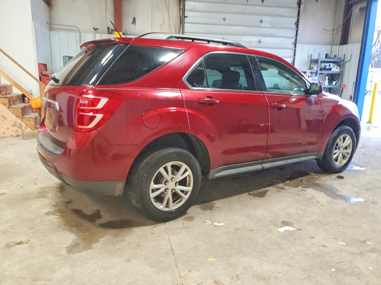 2017 CHEVROLET EQUINOX LT photo 3