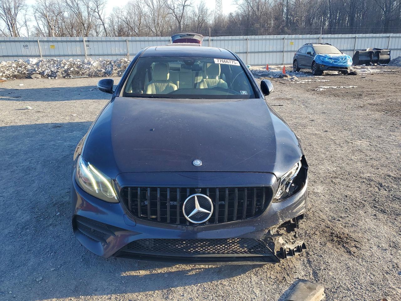 2017 MERCEDES-BENZ E 300 4MATIC photo 9