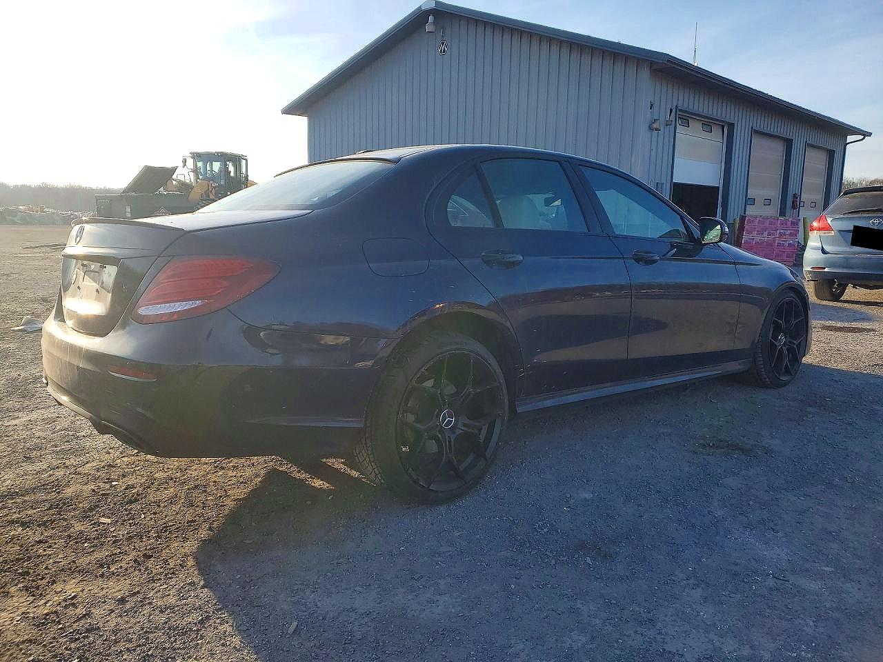 2017 MERCEDES-BENZ E 300 4MATIC photo 5