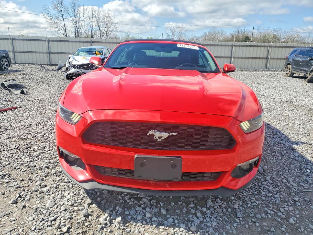 2017 FORD MUSTANG photo 9