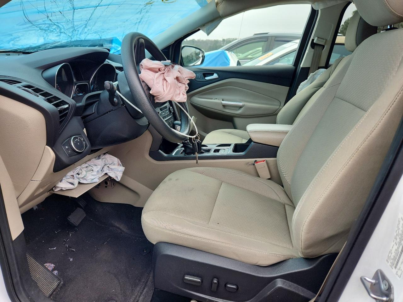 2018 FORD ESCAPE SE photo 19