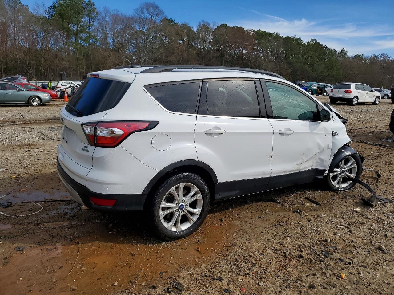 2018 FORD ESCAPE SE photo 7